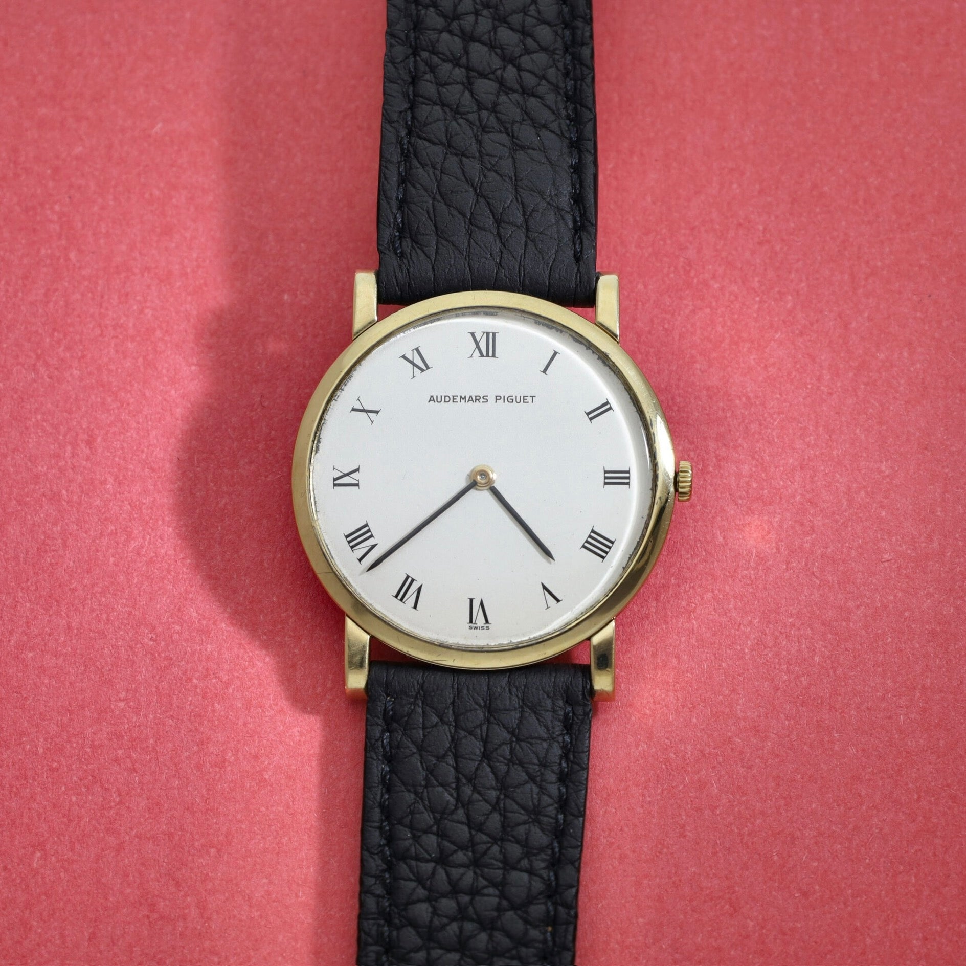 Audemars Piguet Ultra Thin Dresswatch 18K Yellow Gold