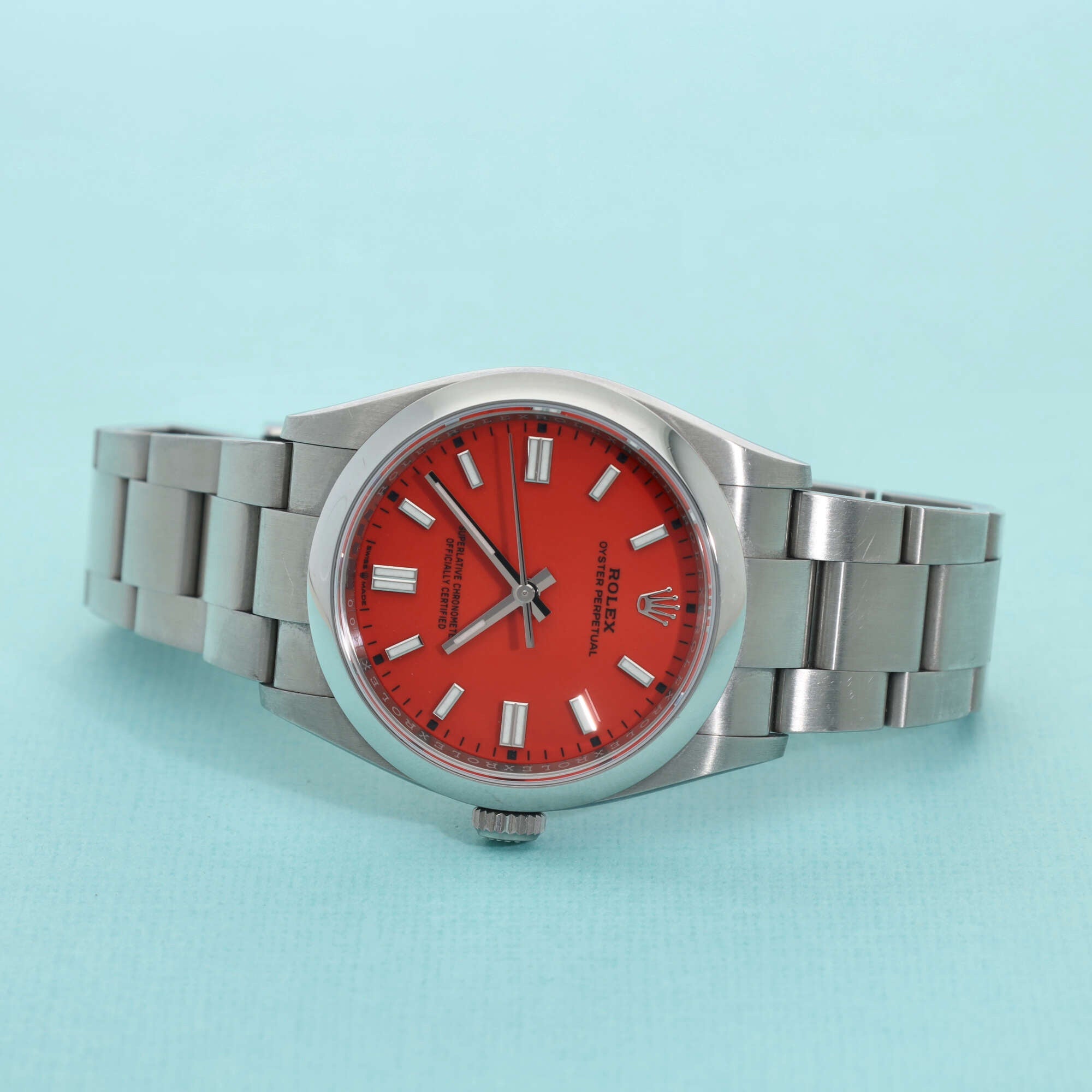 Rolex Oyster Perpetual Ref. 126000 Full-Set Coral Red