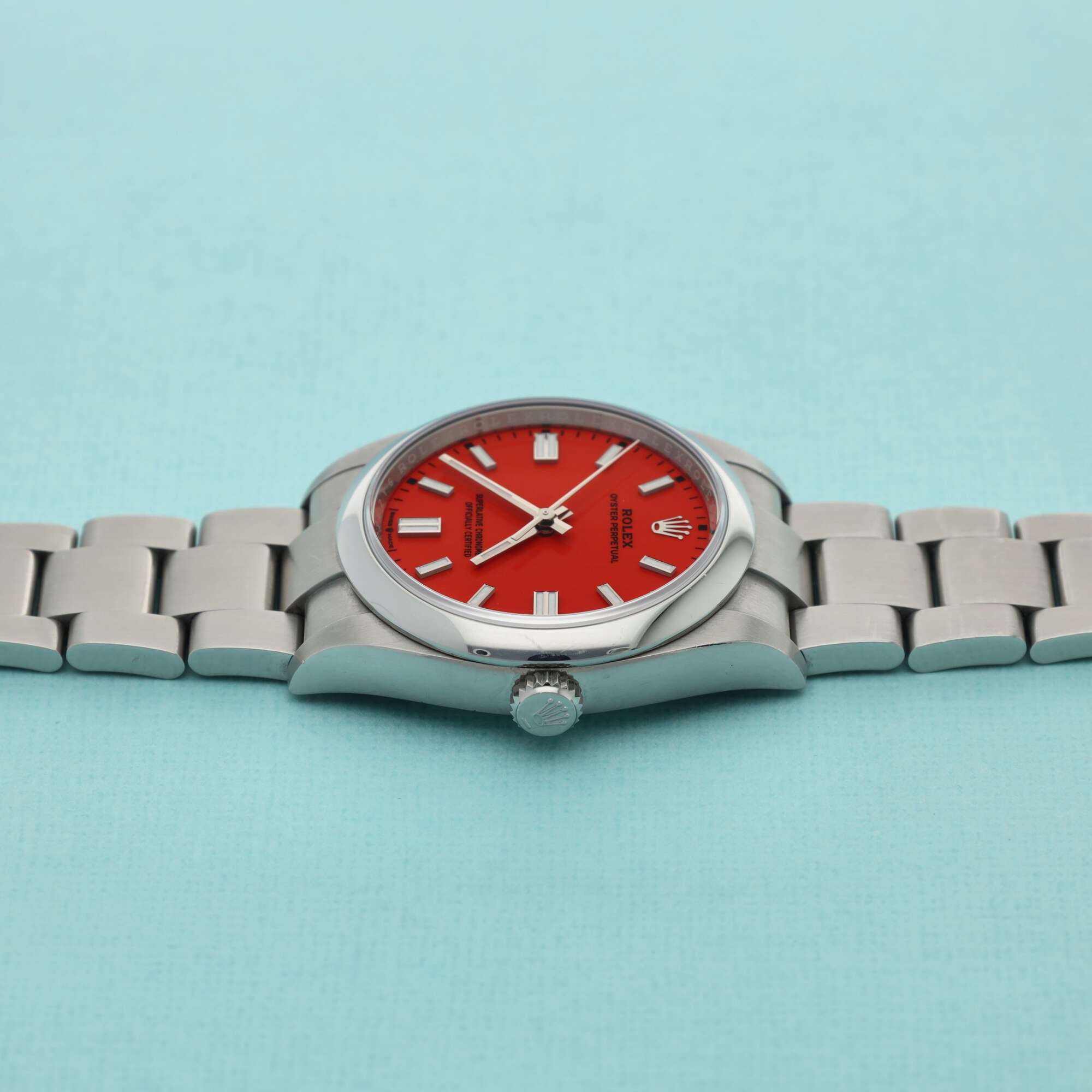 Rolex Oyster Perpetual Ref. 126000 Full-Set Coral Red