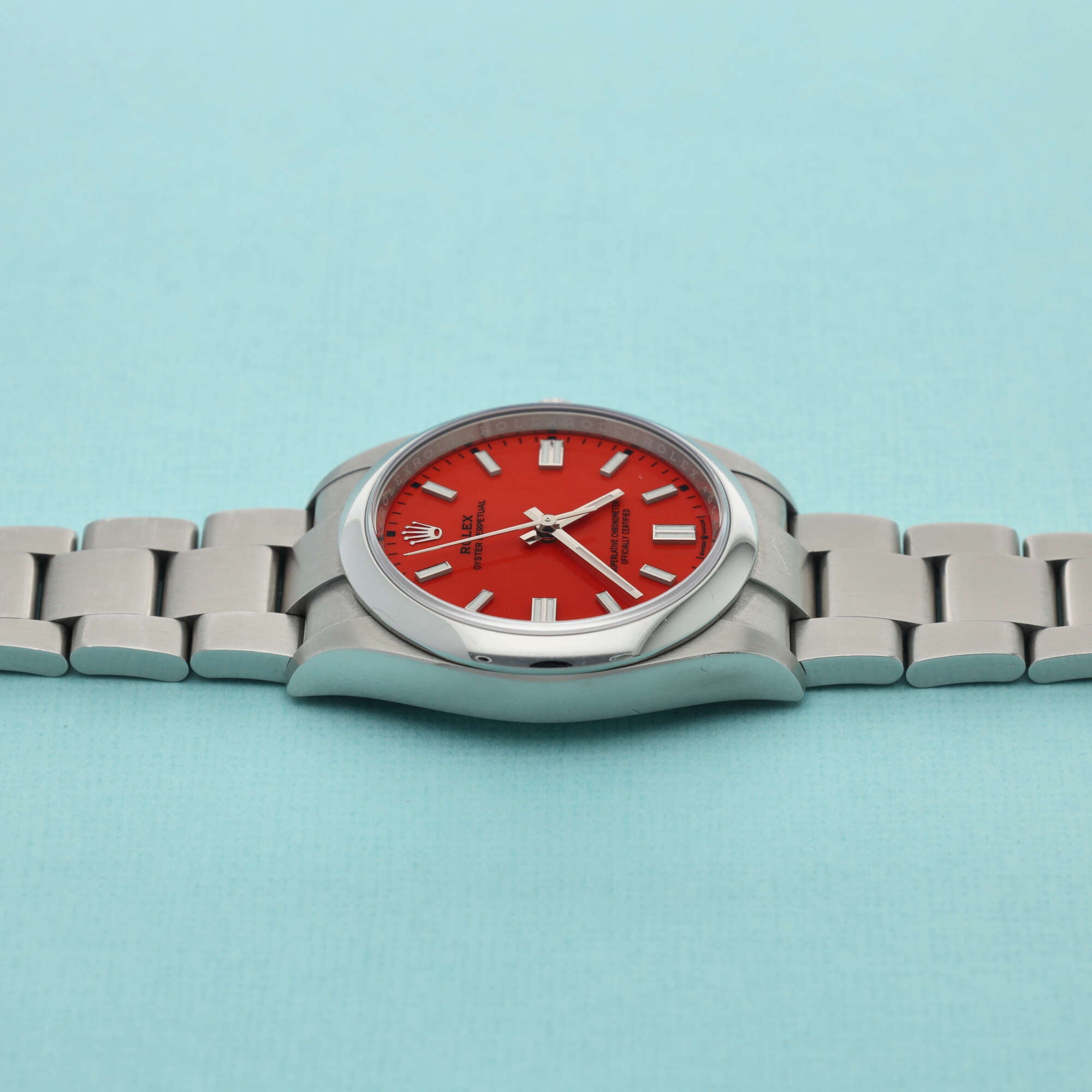 Rolex Oyster Perpetual Ref. 126000 Full-Set Coral Red