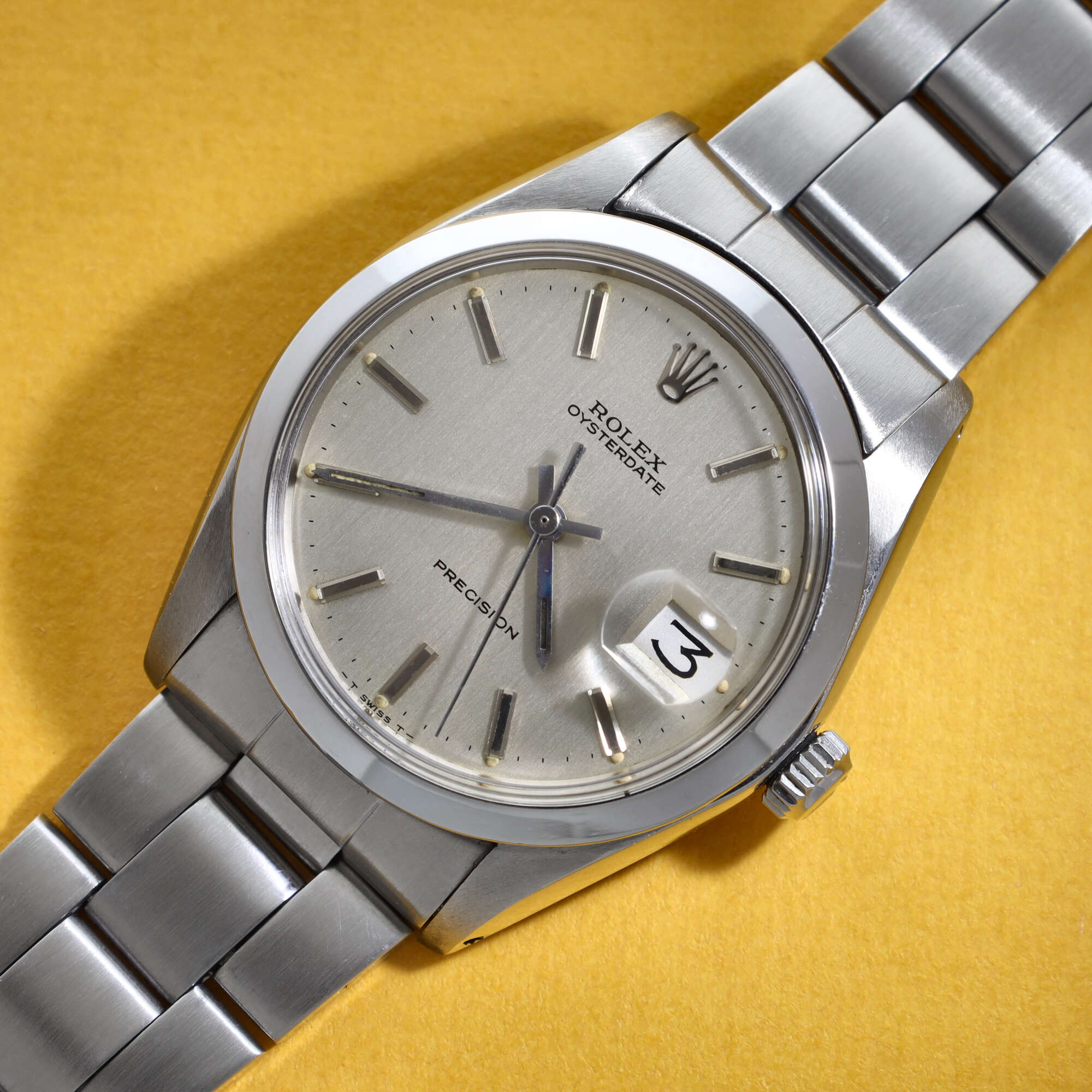 Rolex Oysterdate Ref. 6694 Silver Vertical Brush Dial