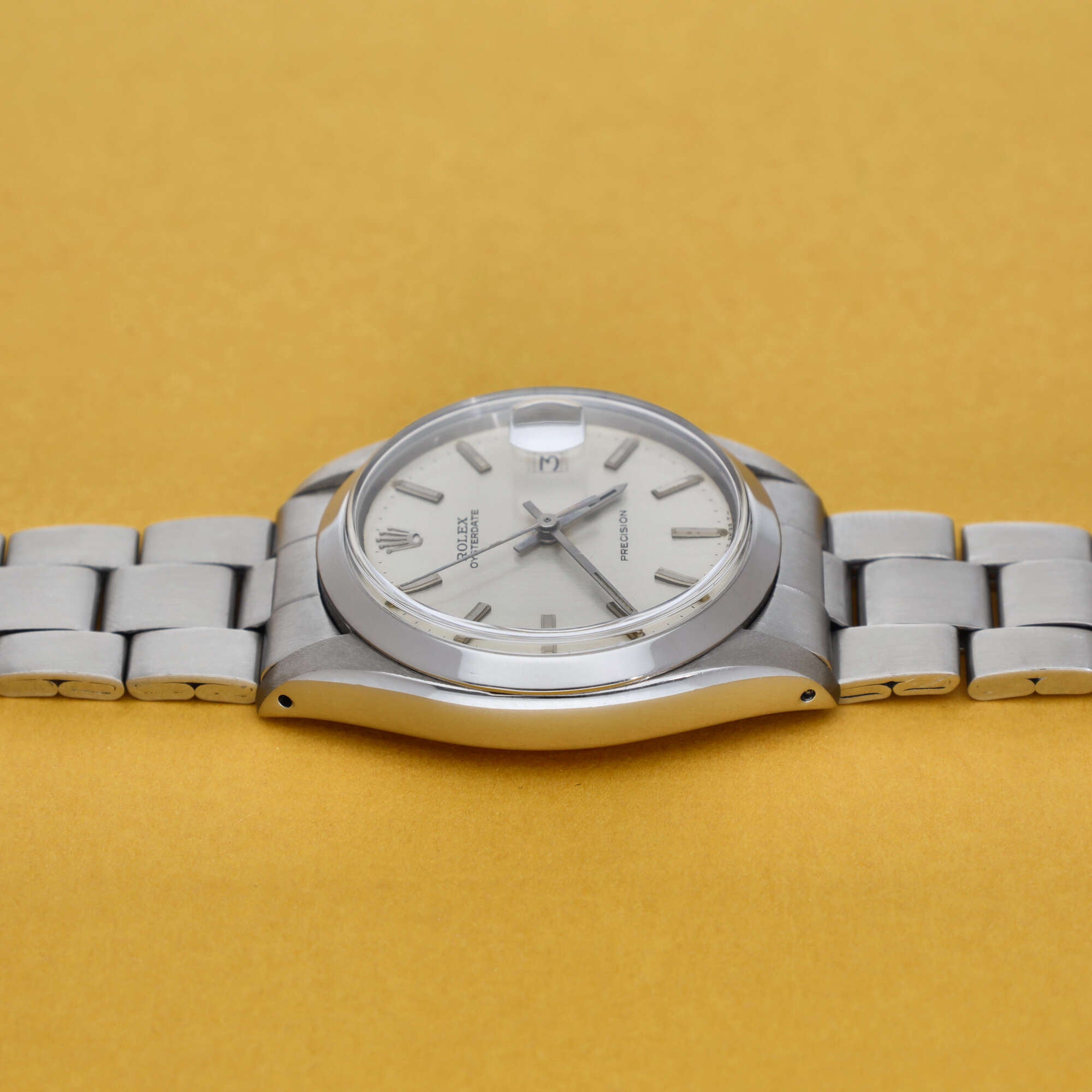 Rolex Oysterdate Ref. 6694 Silver Vertical Brush Dial