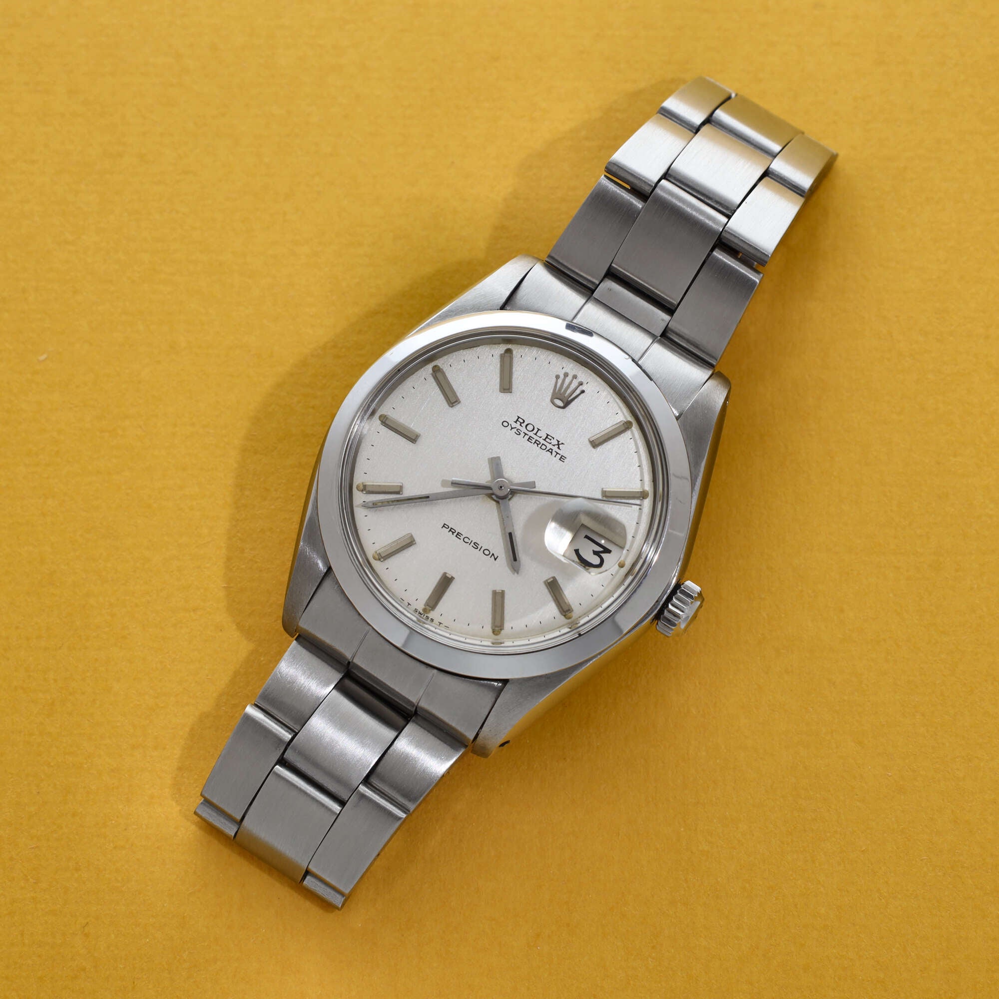 Rolex Oysterdate Ref. 6694 Silver Vertical Brush Dial