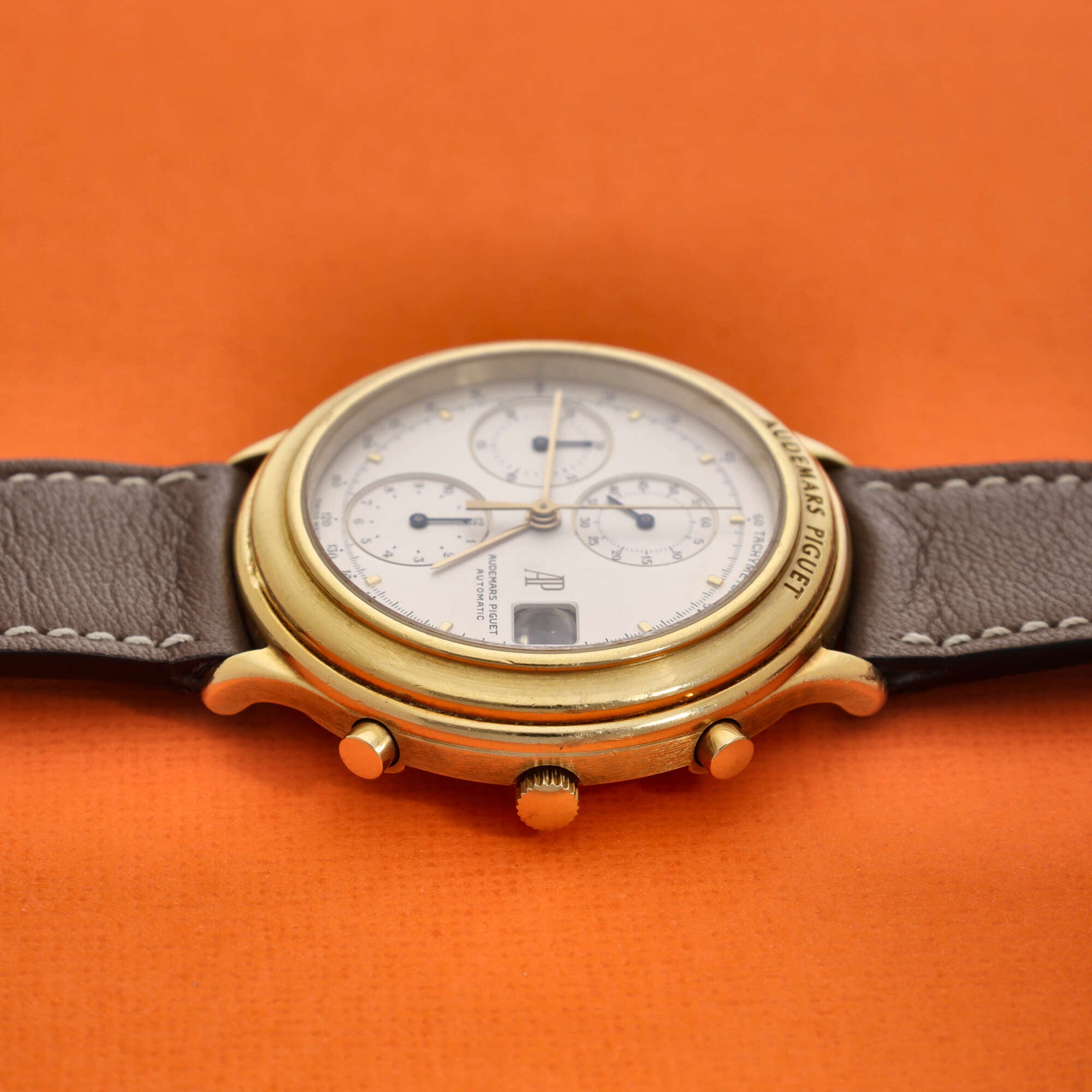 Audemars Piguet Huitième Ref. 25644 Chronograph 18K Yellow Gold